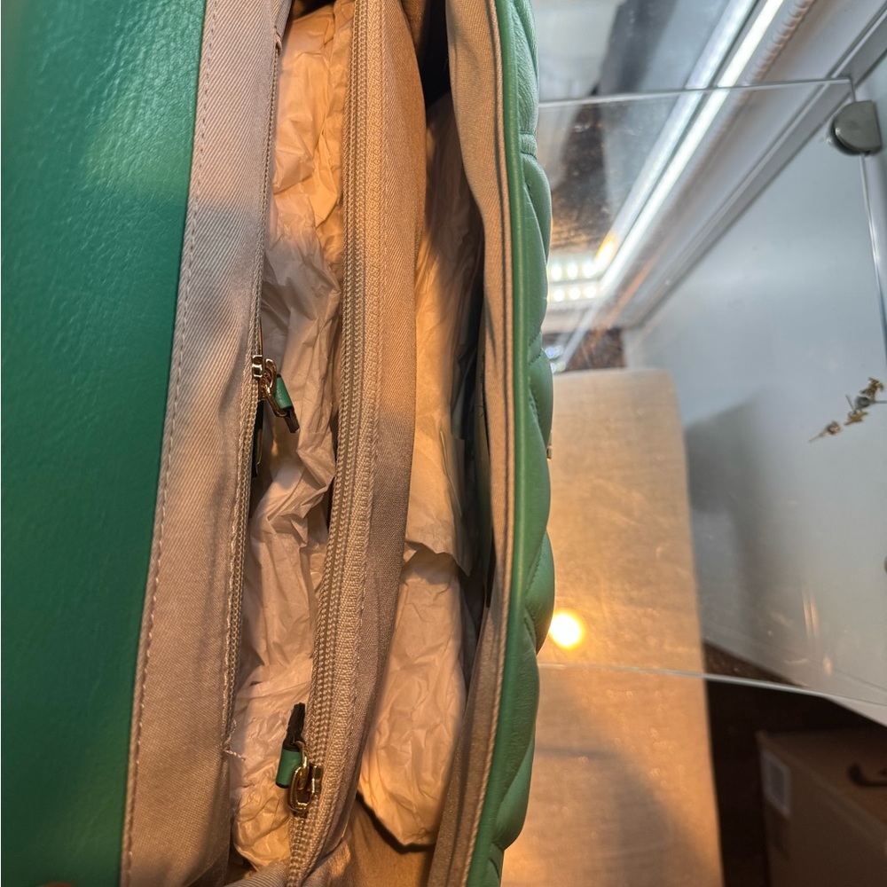 Valentino Emerald Quilted Shoulder Bag - Picture 7 of 9